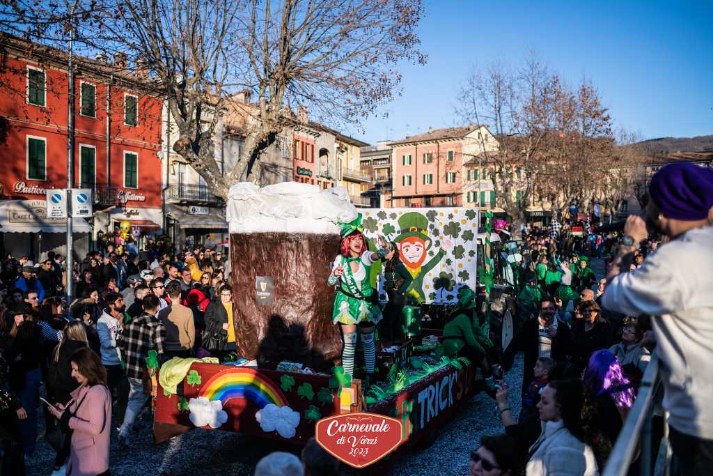 Il Carnevale di Varzi: Quando le Donne Comandavano il Ballo